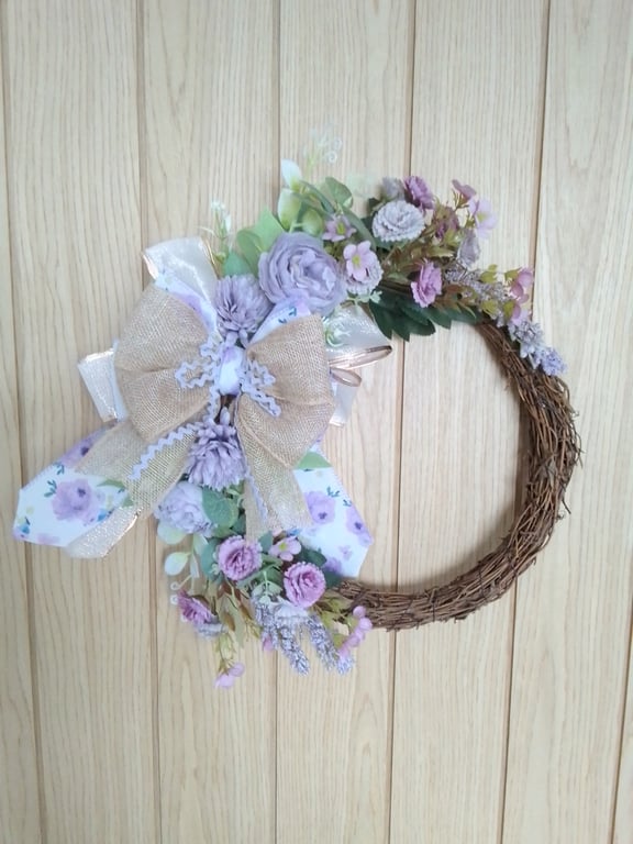 10" Half Moon handmade vintage style Wreath 