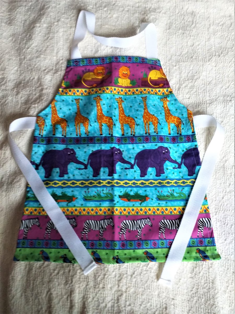 Zoo Animal Apron Age 2-5 years approximately