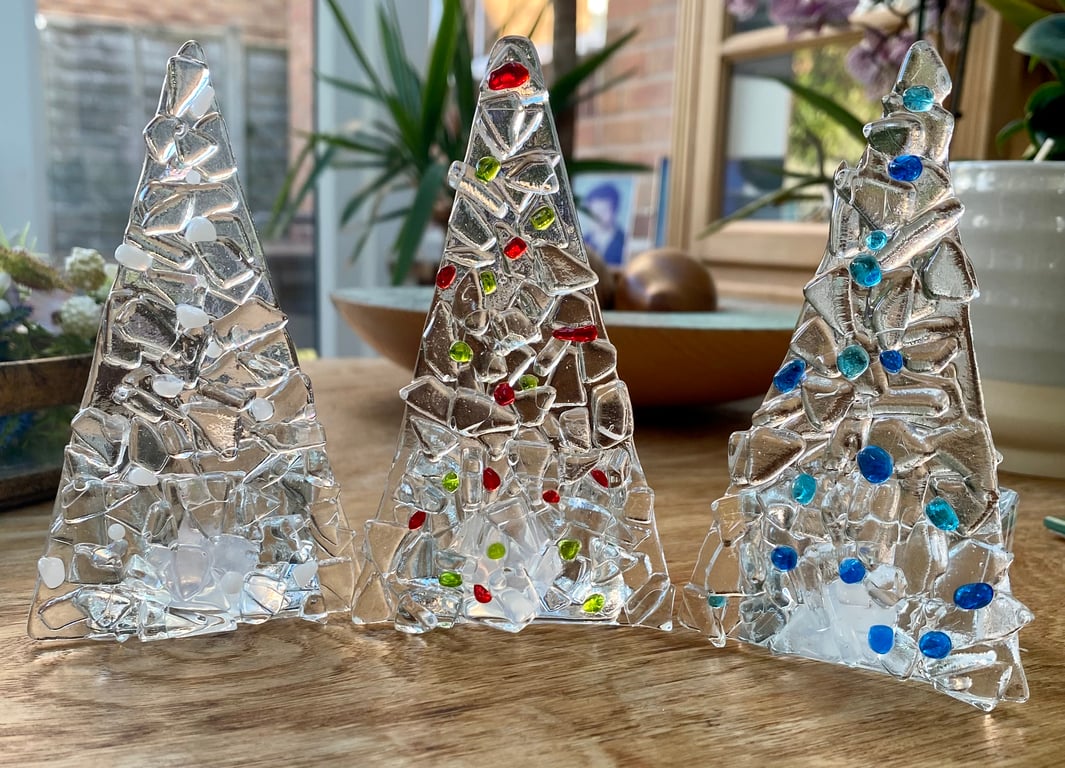 Fused glass Christmas tree t-light shades