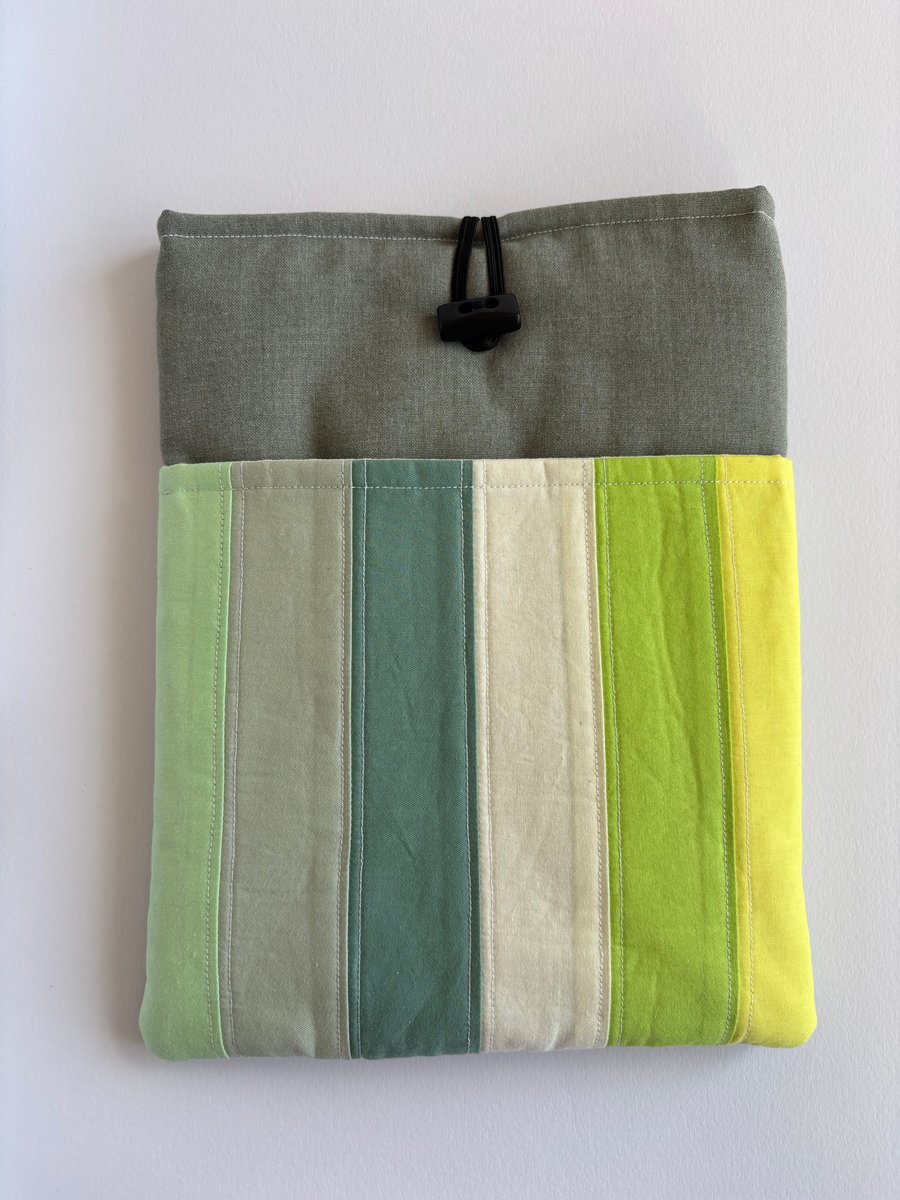Patchwork IPad, Tablet, Book case