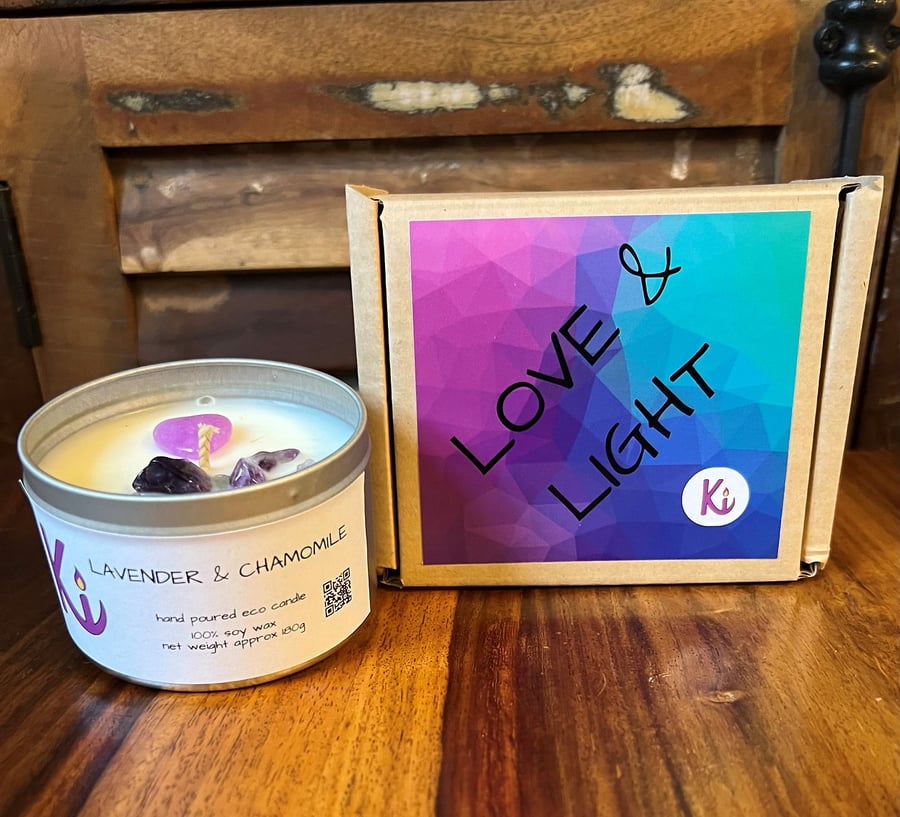 Lavender & Chamomile scented soy candle in a silver tin 