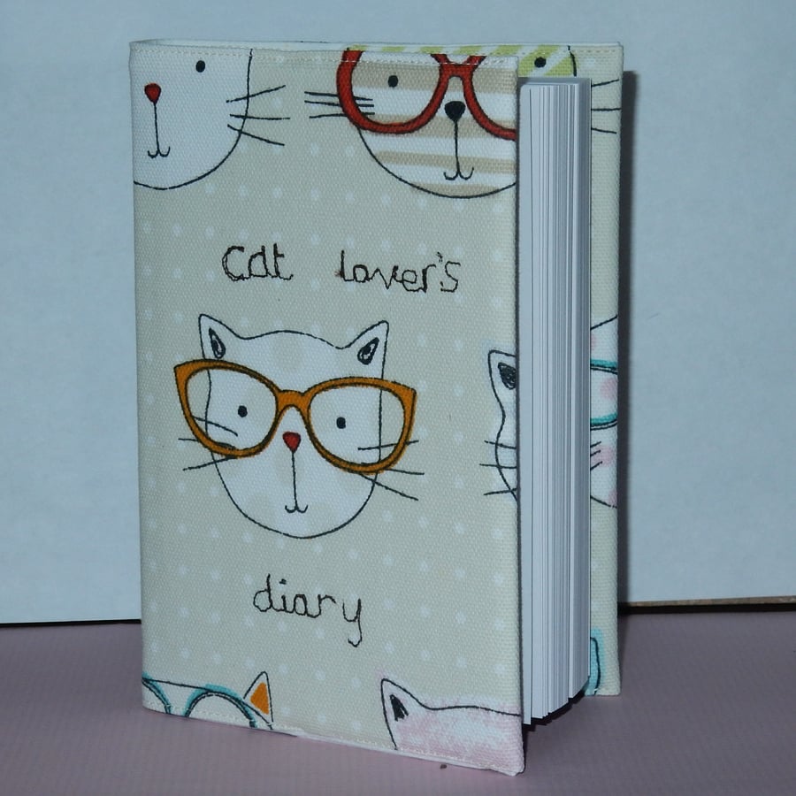 Diary Cat lover day to page
