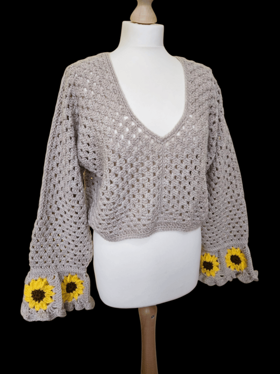 Sunflower sleeves crochet v neck jumper