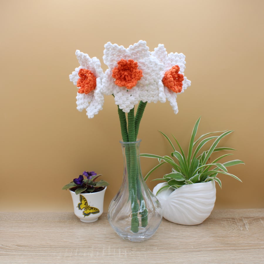  Daffodils , macrame everlasting flowers - forever textile narcissus flowers 