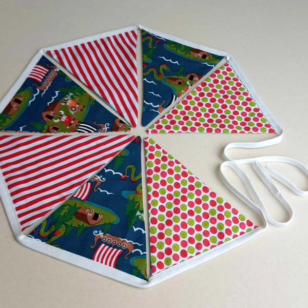 Reversible Bunting - Vikings - reversible to Santa's Elves