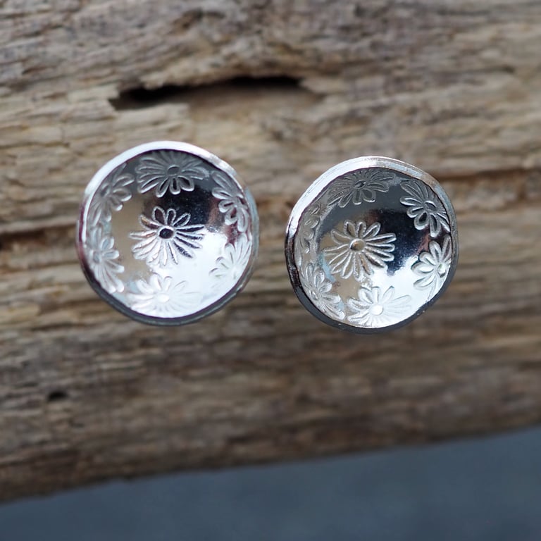 Studs, Sterling Silver Round Disc Stud Earrings, Flower Texture. 
