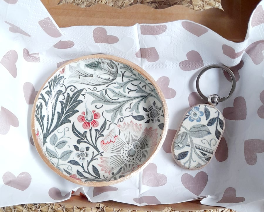 FREE POSTAGE William Morris Clay trinket dish & matching keyring