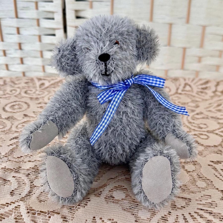 Giles: Mohair Artist Bear 25cm (10”)