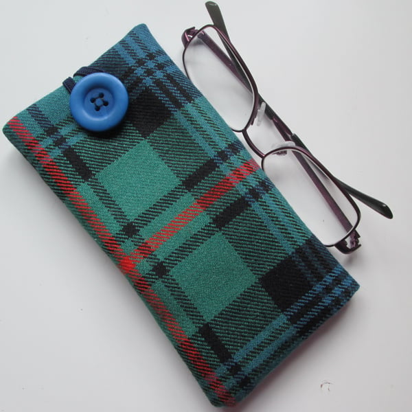 Tartan Glasses case