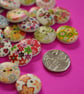 15mm Wooden Floral Buttons Random Mix 10pk Flowers (SF10) - Image 3