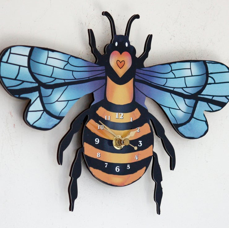 Bumble Bee Wall Clock to scare the spiders away - Folksy