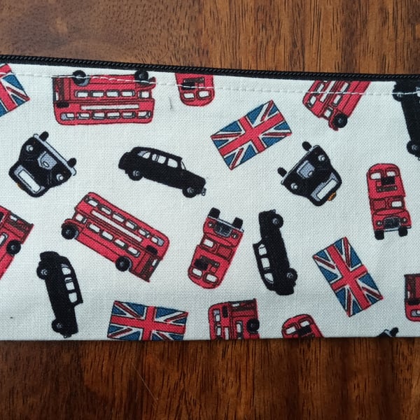  Reading Glasses Case Union Jacks, Red Buses And Black Cabs. Free Delivery