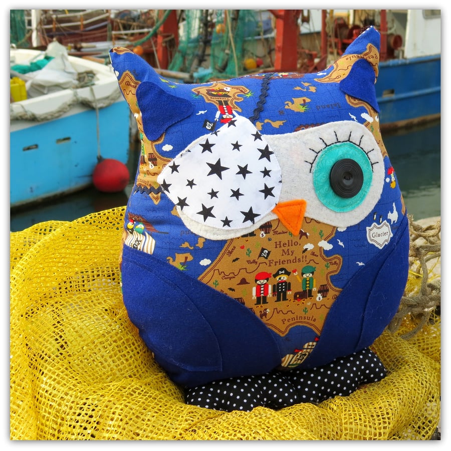A pirate owl cushion.  Nautical decor.  Playroom.  35cm tall.