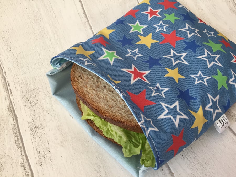 Large sandwich bag. Reusable and eco-friendly. Blue with stars