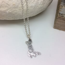 Fox gazing pendant