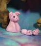 Tiny Pig 'Prudie' with two tiniest fingertip piglets on fenced tableau OOAK - Image 7