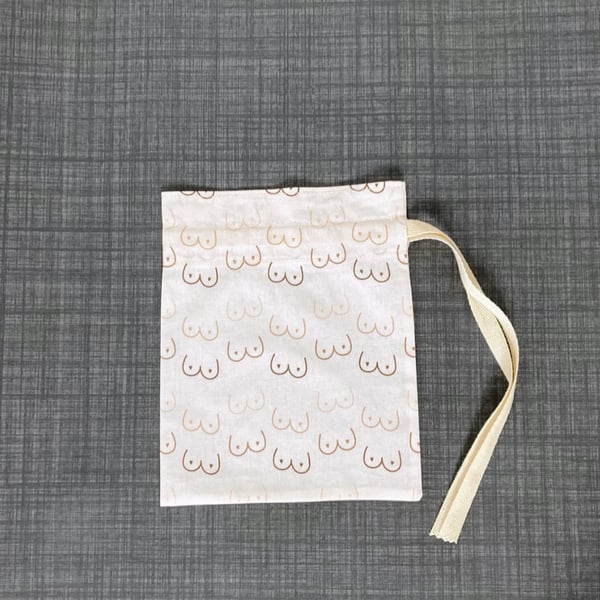 Booby Print Cotton Fabric Drawstring Gift Bag: Small Present Wrap.