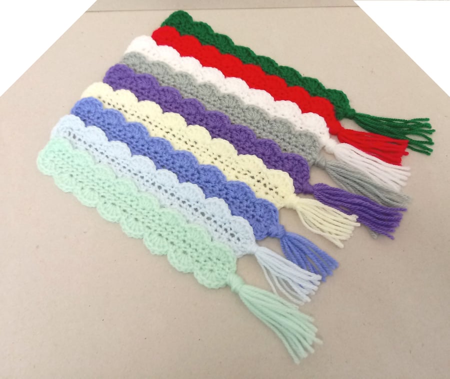 Bookmarks with tassel, crochet bookmark in various colours, handmade