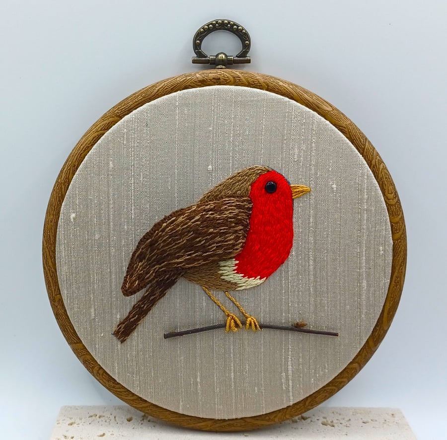Robin Embroidery Stumpwork Hoop Art Gift, Bird Embroidery Wall Art, Nature Lover