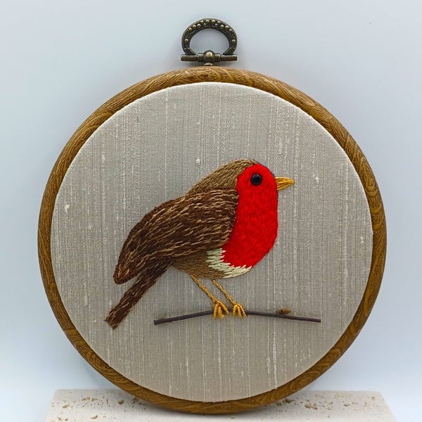 Robin Embroidery Stumpwork Hoop Art Gift, Bird Embroidery Wall Art, Nature Lover