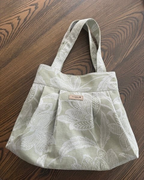 Light Green Hobo Style Bag 