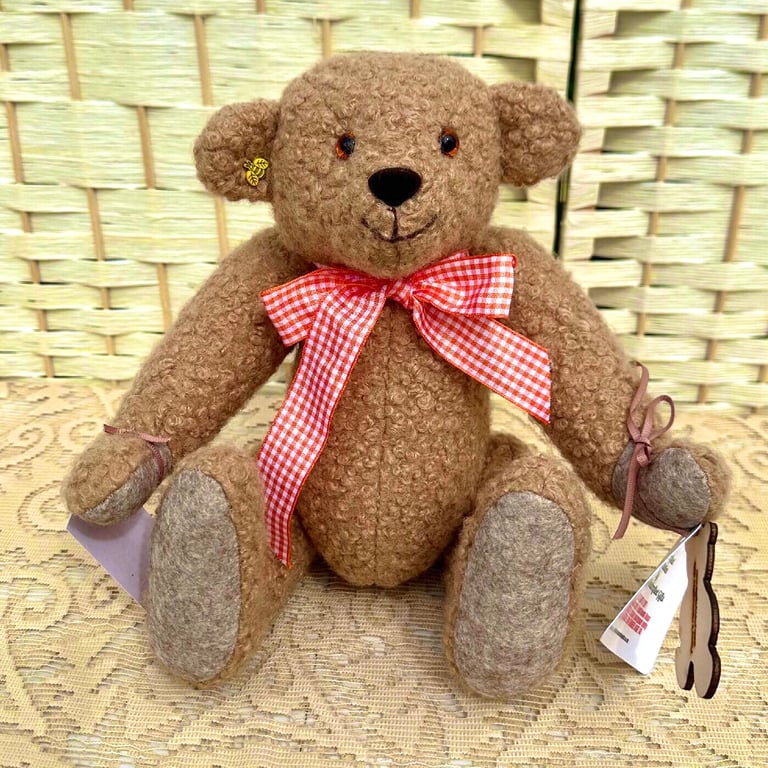 Ralph: Collectable Boucle Artist Bear 32cm (12.5")