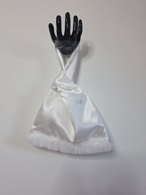 White satin Japanese knot bag with faux fur detail. A perfect wedding bag.