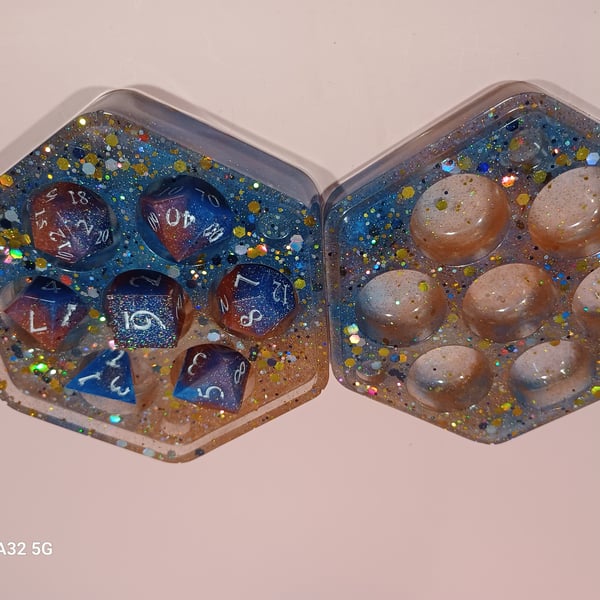 Red and Blue Dice Set