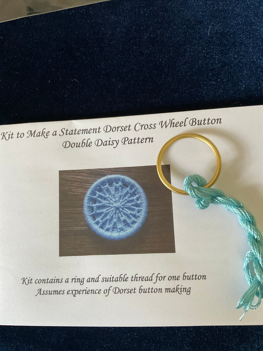 Kit to Make a Statement Dorset Button, Double Daisy Design, Pale Jade