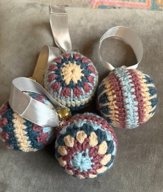 Handmade crochet Christmas tree decorations with ribbon & bells. Set of 4 