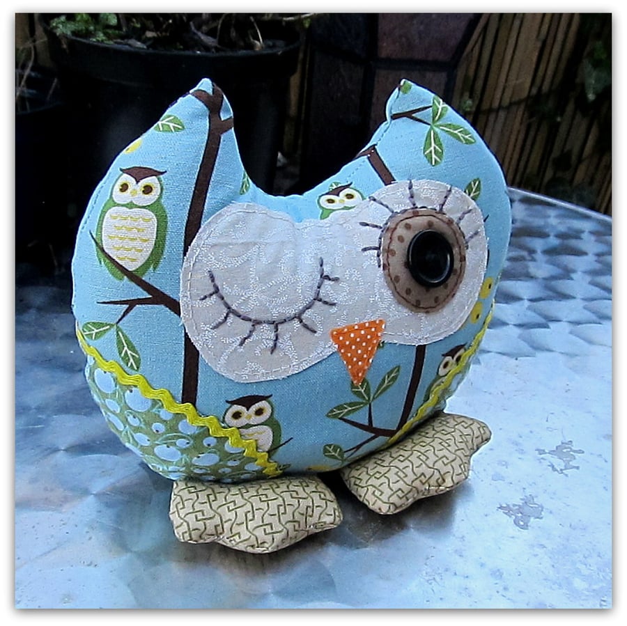 Owl doorstop,  Ollie