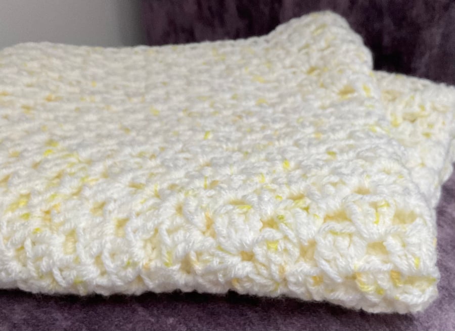 Crochet Baby Blanket or Knee Warmer in Lemon & White