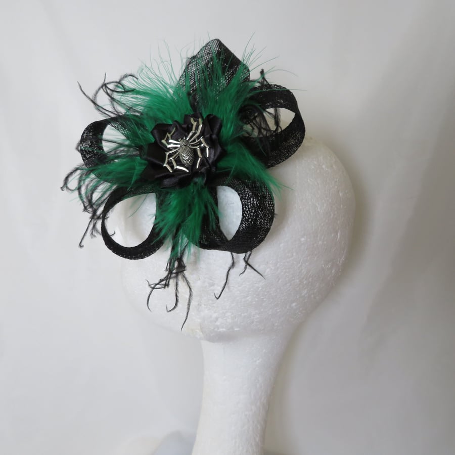 Black and Emerald Green Feather & Sinamay Spider Fascinator 