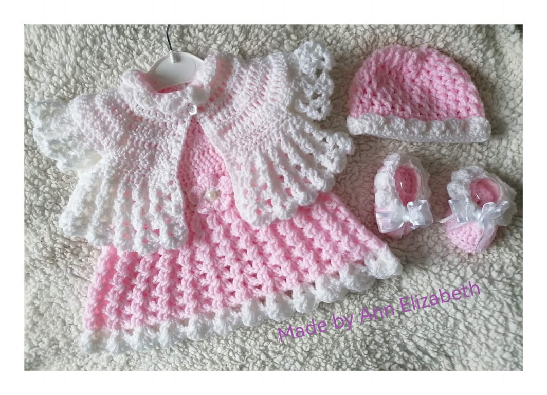 Luxury dress set for newborn baby girl, dress, bolero jacket, hat and shoes. 