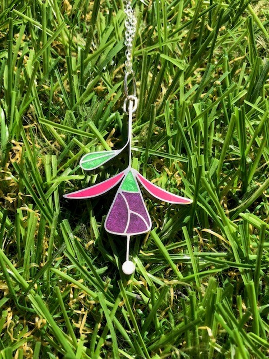 Fuchsia and Leaf pendant in Silver and Resin.