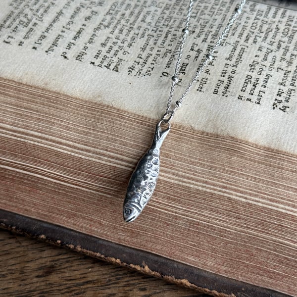Small Sterling Silver Silver Fingerprint Herring Fish Necklace 