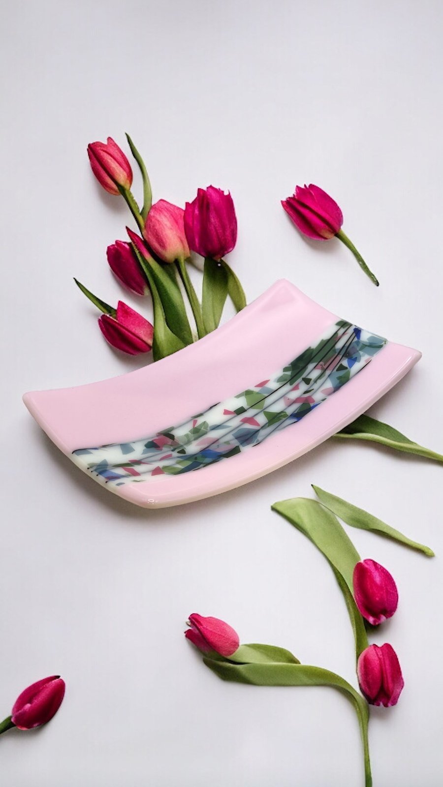 Pretty in Pink - an elegant curved dish for whatever you would like