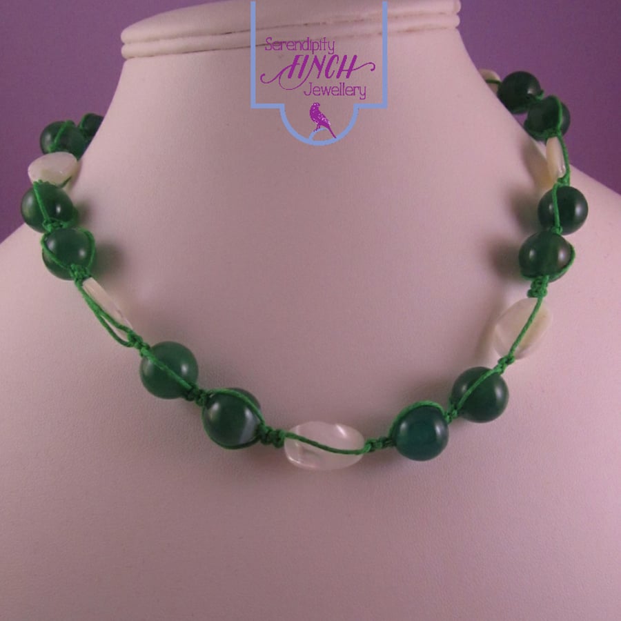 White Shell Green Agate Macrame Necklace