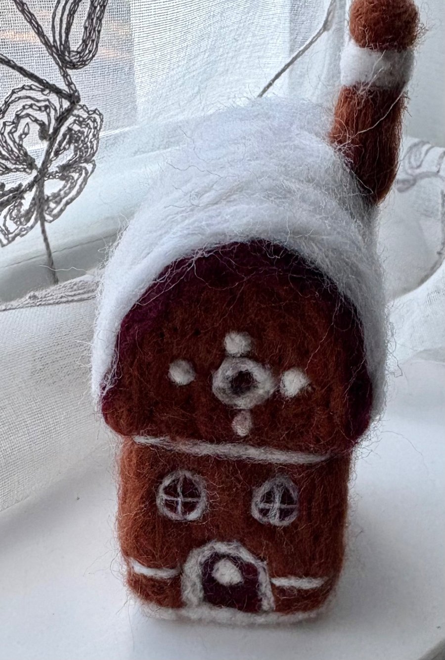 Handmade Felted Gingerbread House Decoration – Whimsical Christmas Cottage