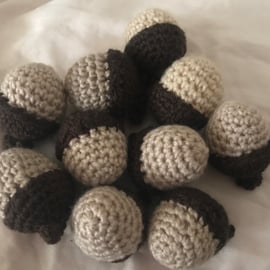 Crocheted acorns x10