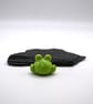 small glass frog holding a heart figure - Image 3