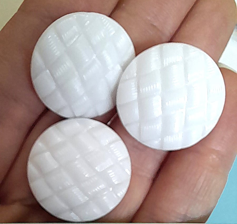 3 Large 22mm White Glass vintage buttons, with a basketweave face, & back shank