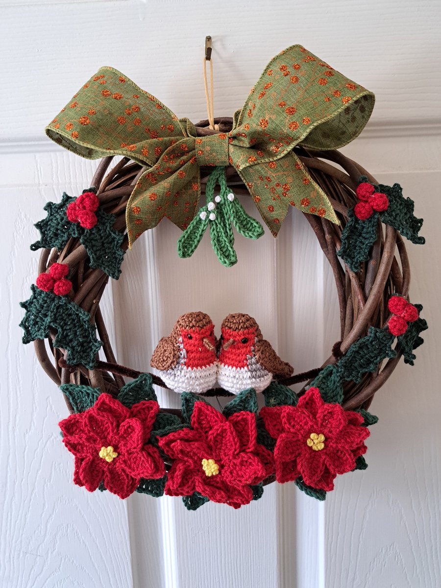 Cosy Robin Christmas Wreath