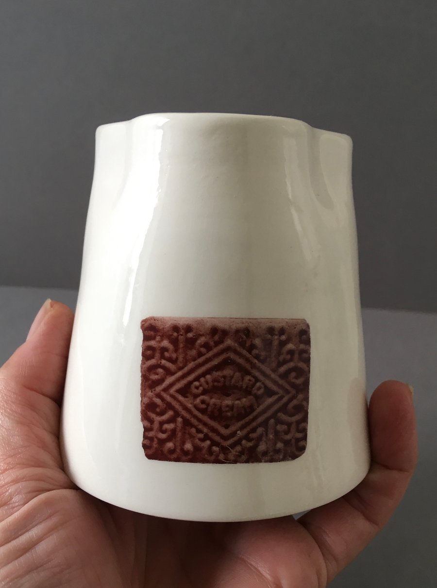 Custard Cream biscuit. Milk Jug. Pourer. Ceramic Custard jug. Cream jug.