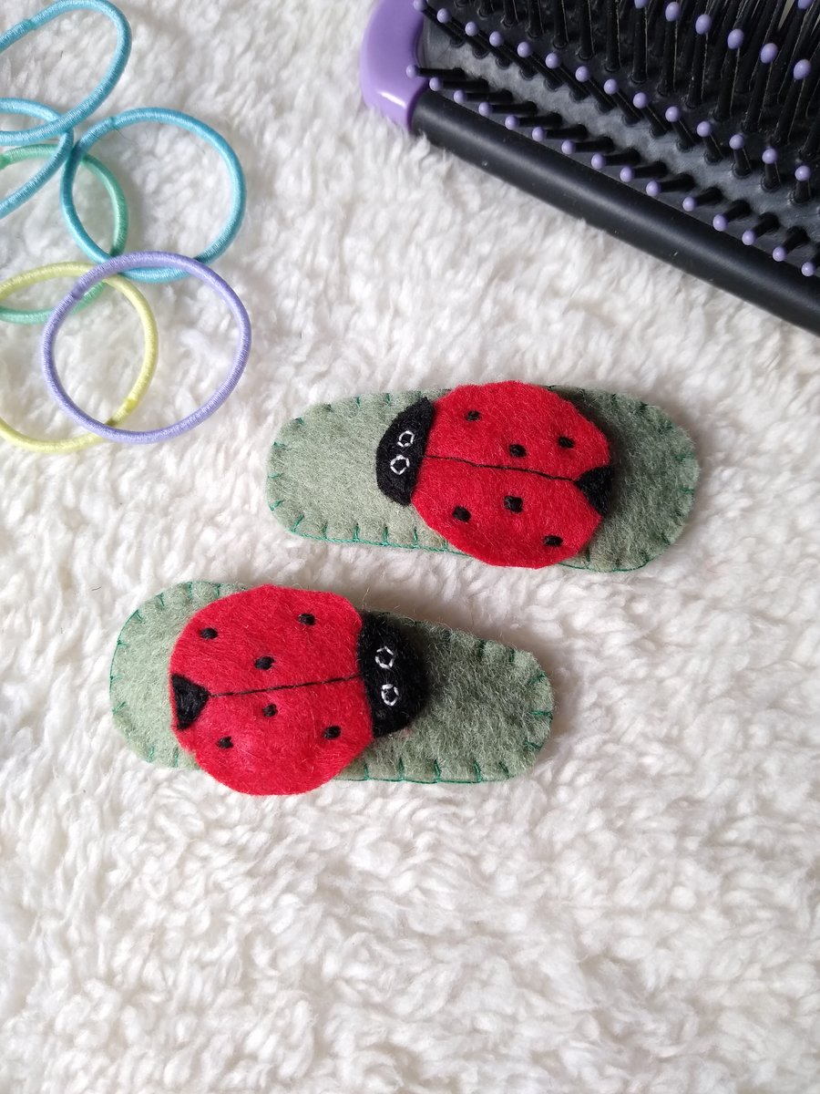 Ladybird hair clips, kids hair accessories