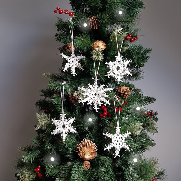 Beaded snowflake Christmas tree decoration