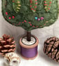 Christmas tree - printed tree with a violet coloured bobbin - Image 3