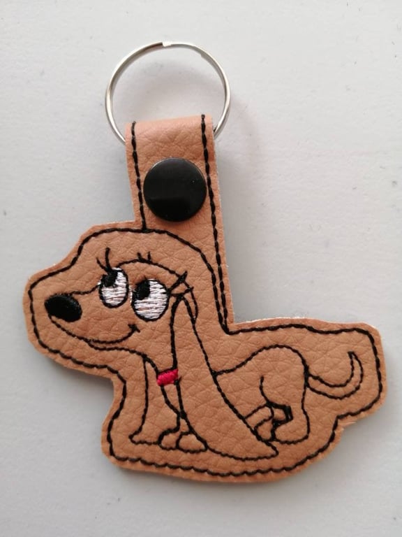 807. Dachshund keyring.