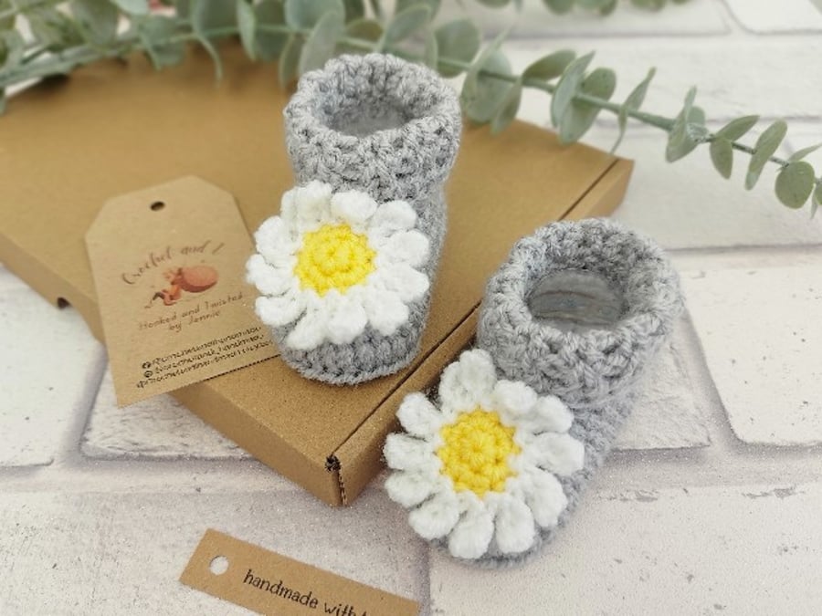 Baby Booties, Silver Daisy Crochet Booties, Sizes Newborn To 18 Months