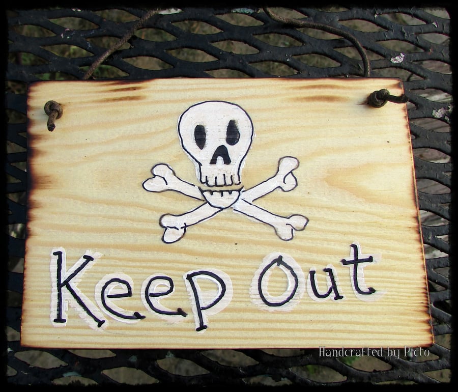 SALE Rustic Keep Out Plaque